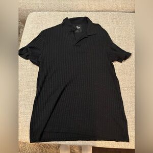 Hollister Men's Black Ribbed Short-Sleeve Polo